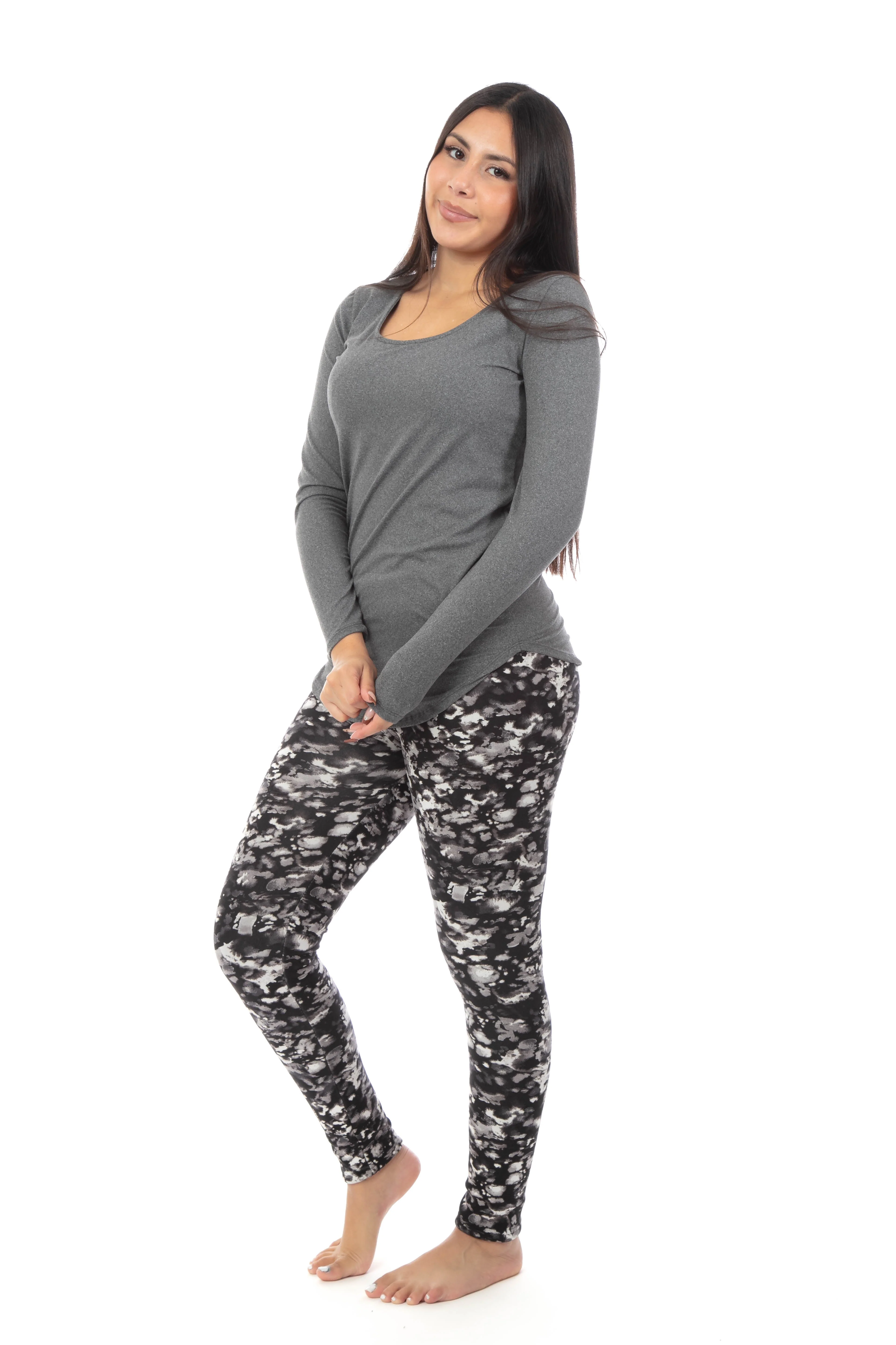 B&W Touch - Cozy Lined Leggings - Image 4