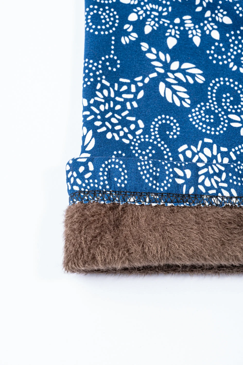 Blue & White Design - Cozy Lined Leggings - Image 8